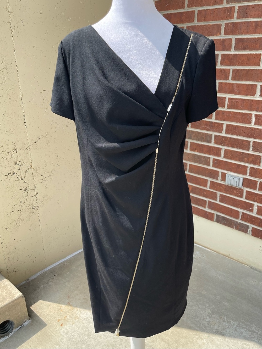 Escada Women’s Black Virgin Wool Sheath Dress Size 40